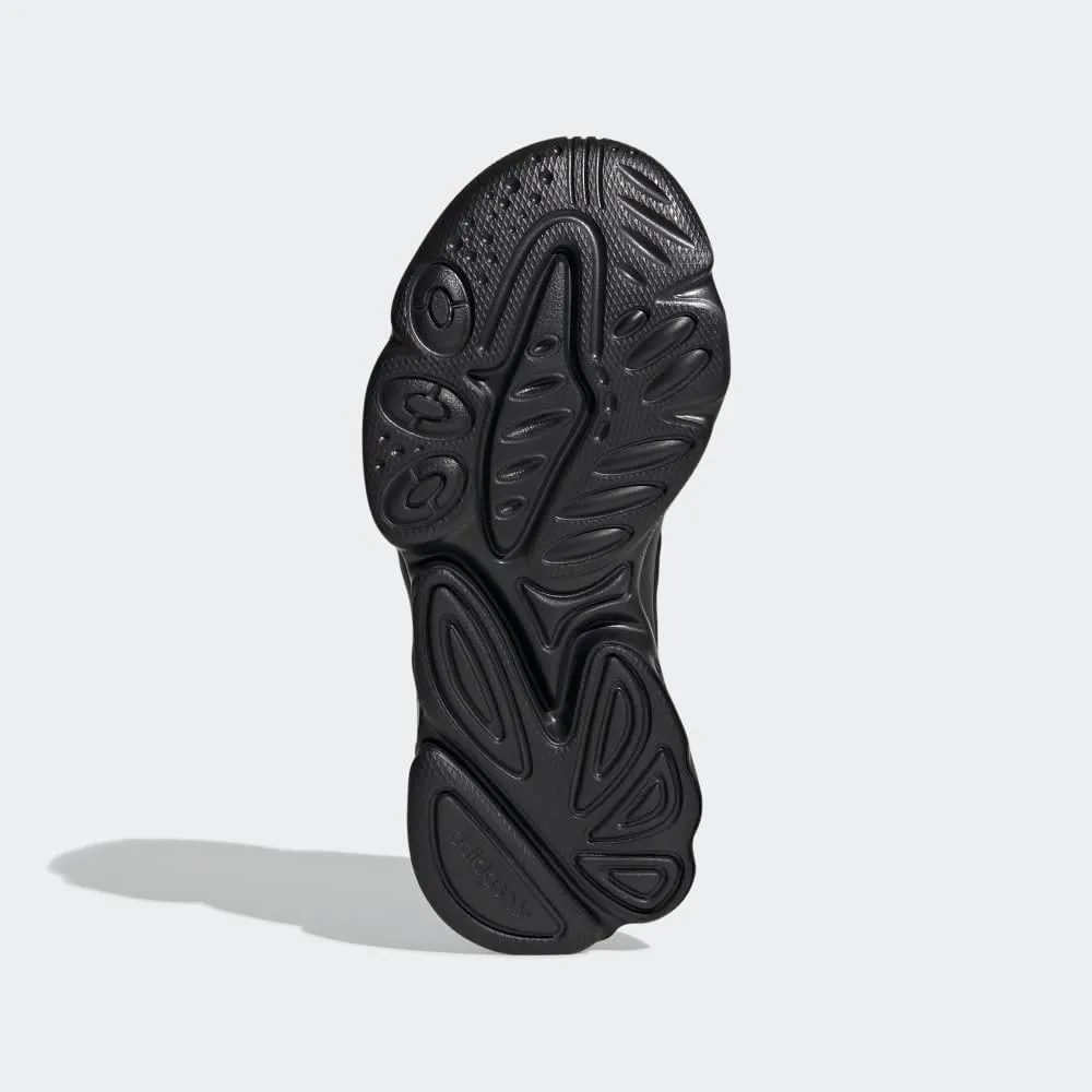 adidas Originals Men's Ozweego Sneaker