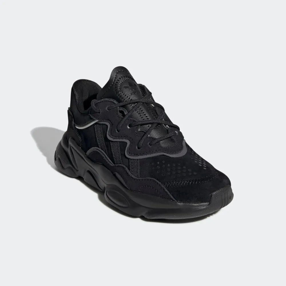 adidas Originals Men's Ozweego Sneaker