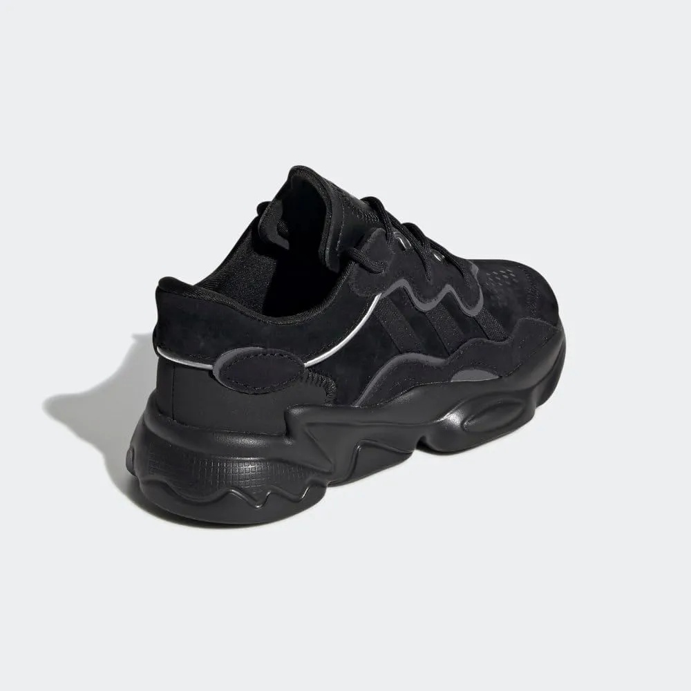 adidas Originals Men's Ozweego Sneaker