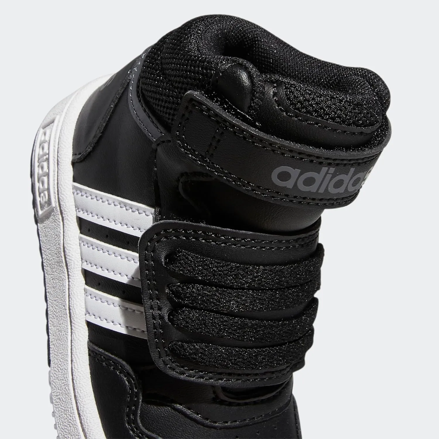 adidas Unisex Hoops 3.0 Low Basketball Shoe