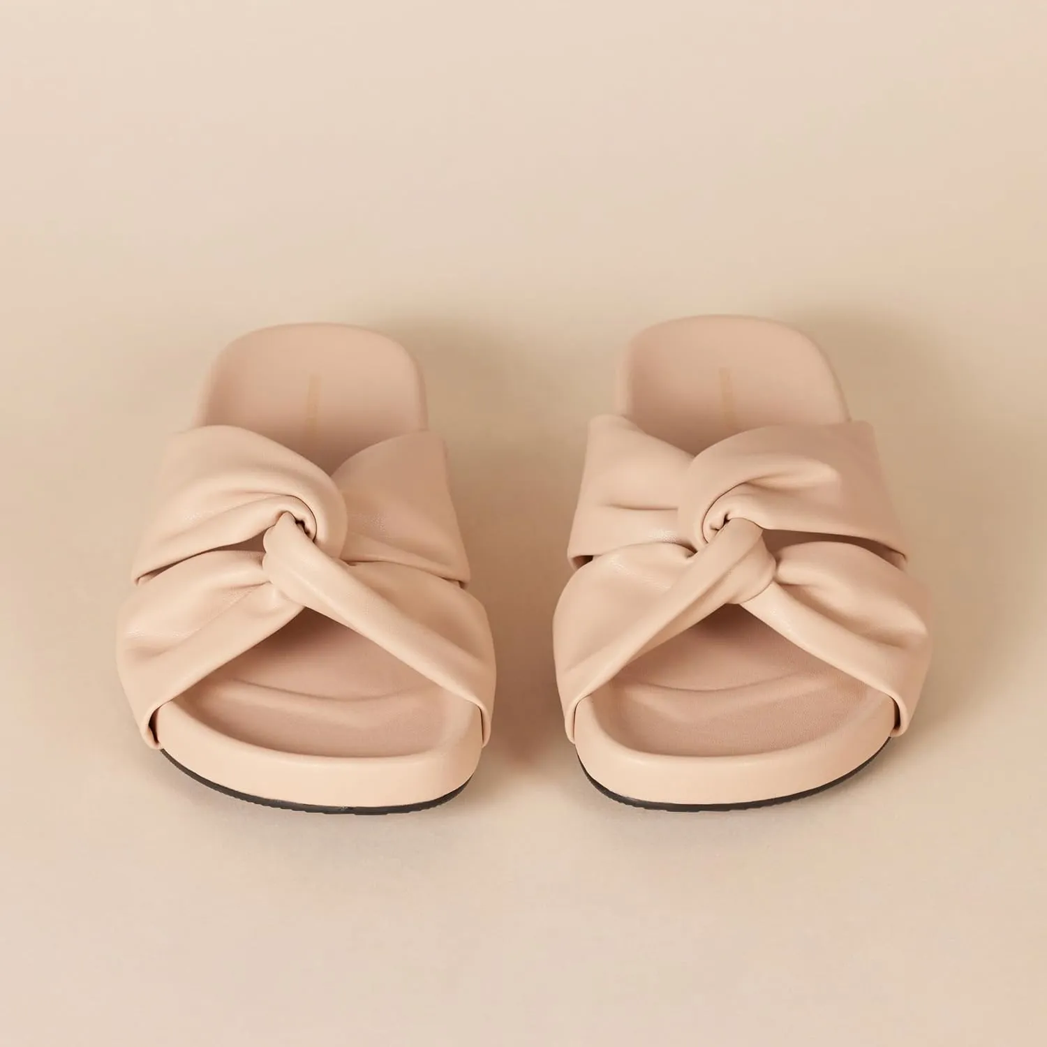 Amazon Essentials Women's Twist Slide Sandal