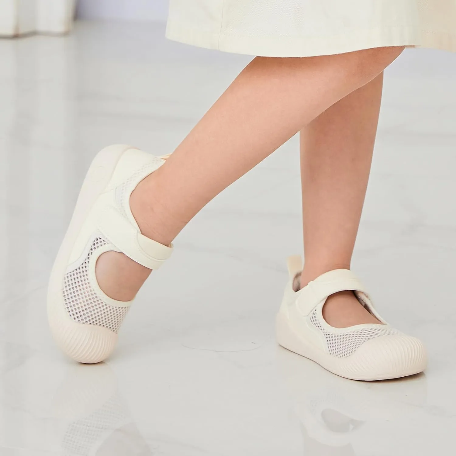 Balabala Toddler Shoes for Boys Girls Barefoot Kids Walking Shoes Sneakers Breathable Slip On Sandals