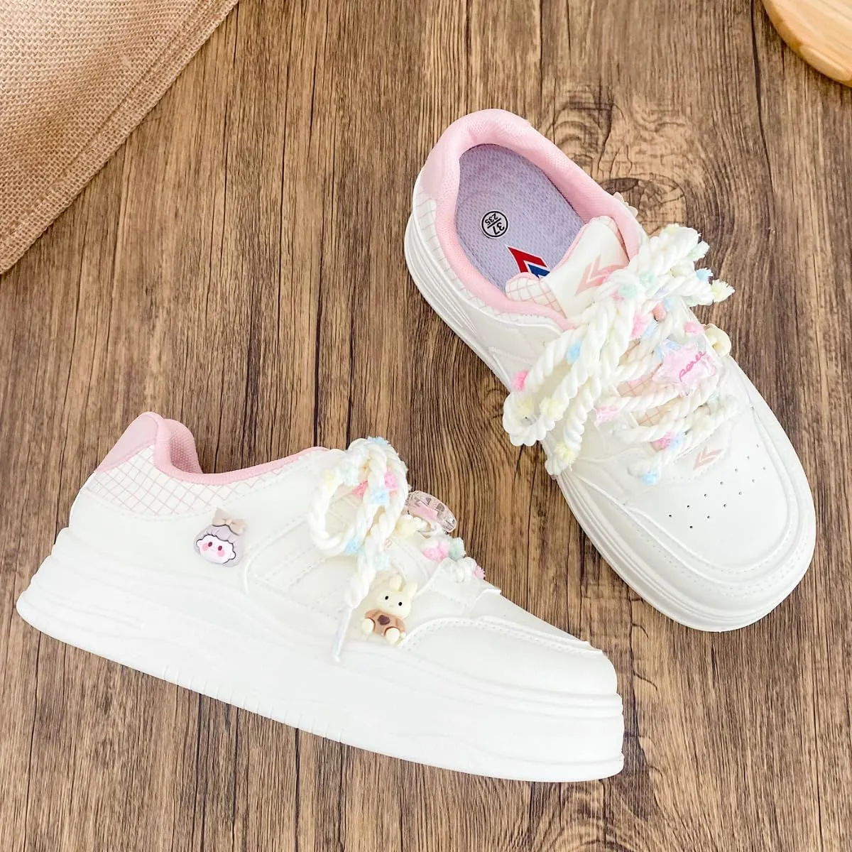 Chunky Platform Sneakers for Women with Charm White Skate Shoes Sport, Travel Casual Walking for Student Back to School