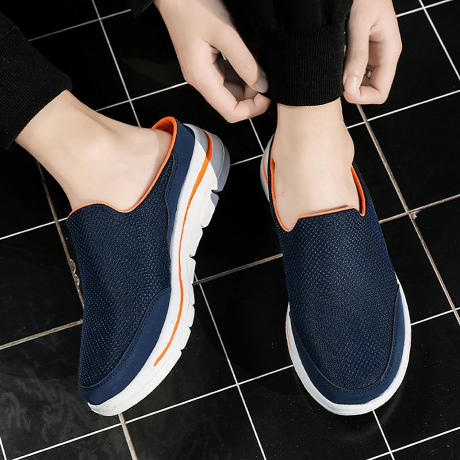 Clogs for Women Unisex Slippers Casual Clog House Shoes Comfort Slip-On Backless Walking Sneakers Summer Closed Toe Slides Breathable Slippers