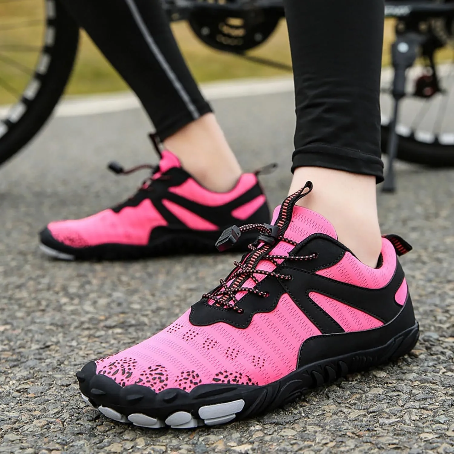 Comfortable Amphibious Water Shoes for Men Women Quick Drying Wading Shoes Non Slip Summer Hiking Sneakers with Breathable Mesh Knit Cushion Indoor Workout Sneakers with Adjustable Lace Women Men