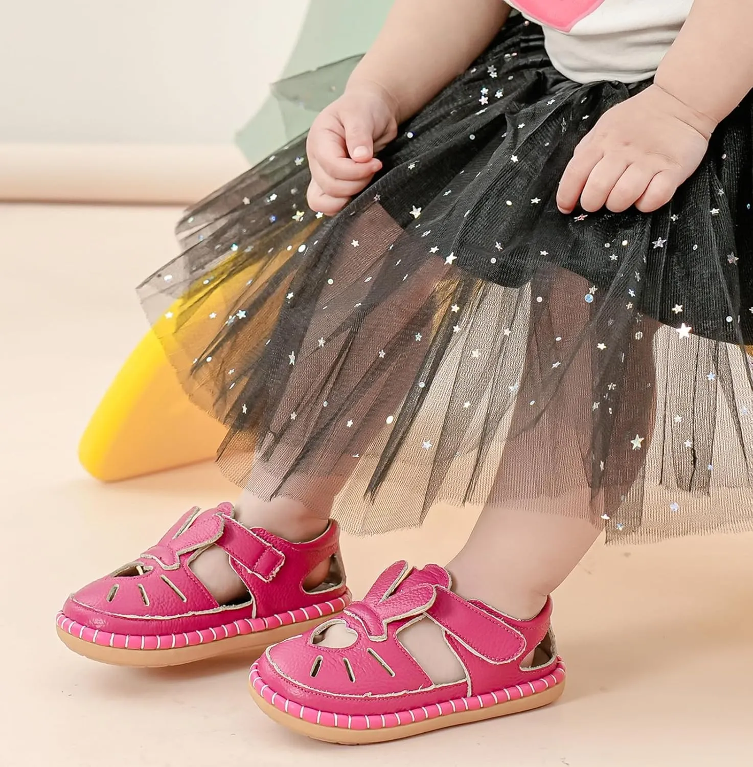 DADAWEN Toddler Girls Leather Closed Toe Summer Sandals Lightweight Non-Slip Soft Sole Cute Flat Shoes Baby Flower Girl Shoes