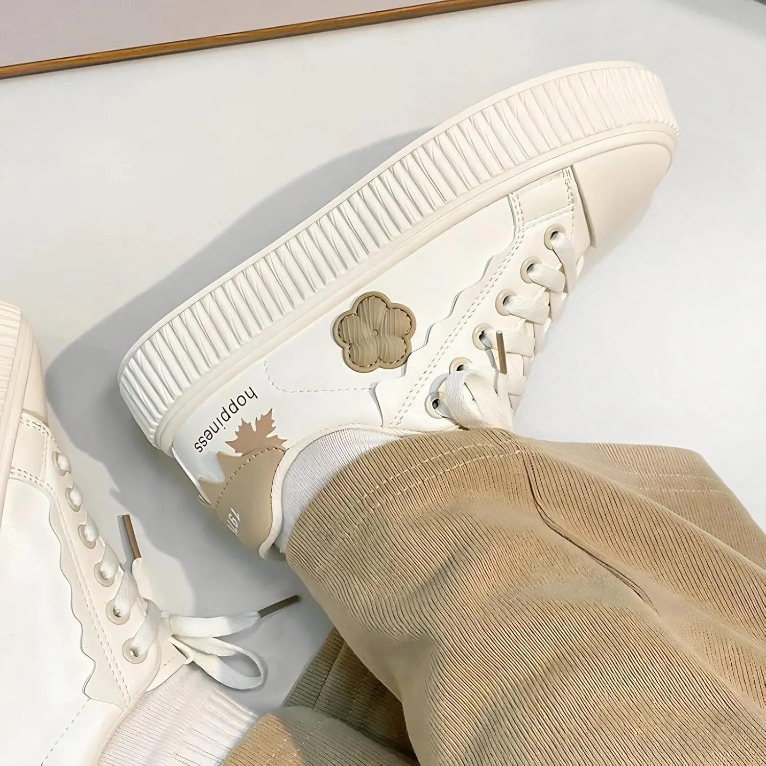 Floral Decor Platform Shoes Fashion Chunky Sneakers for Women Trendy Casual Aesthetic White Shoes Low Top