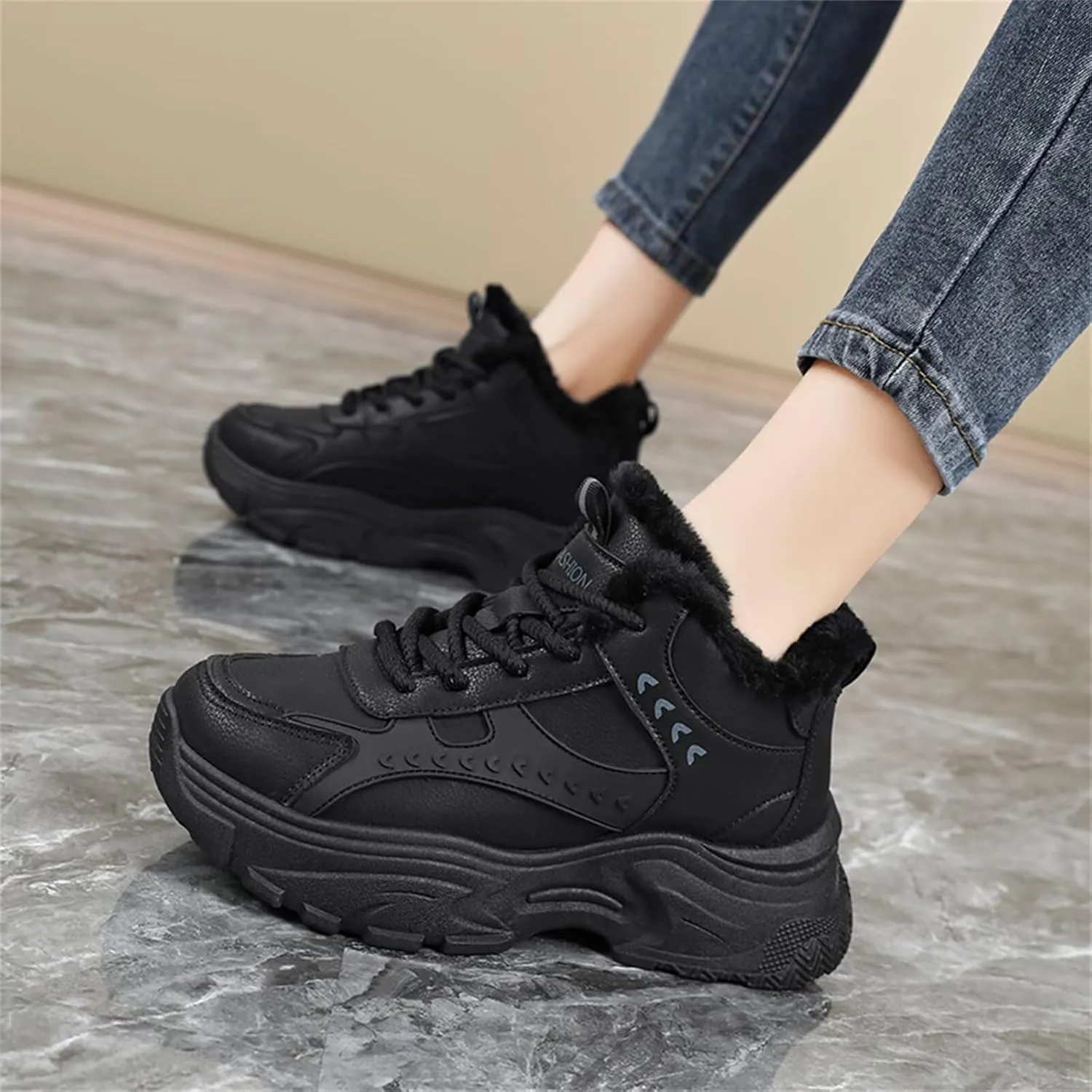 Fur Lined Winter Sneakers for Women Fashion Dad Shoes Warm Fleece Lining Comfortable Chunky Platform Sneakers for Girls