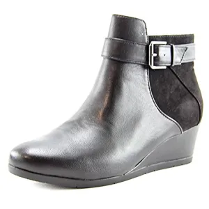 Giani Bernini Women's Chelseaa Round Toe Leather Ankle Boot US