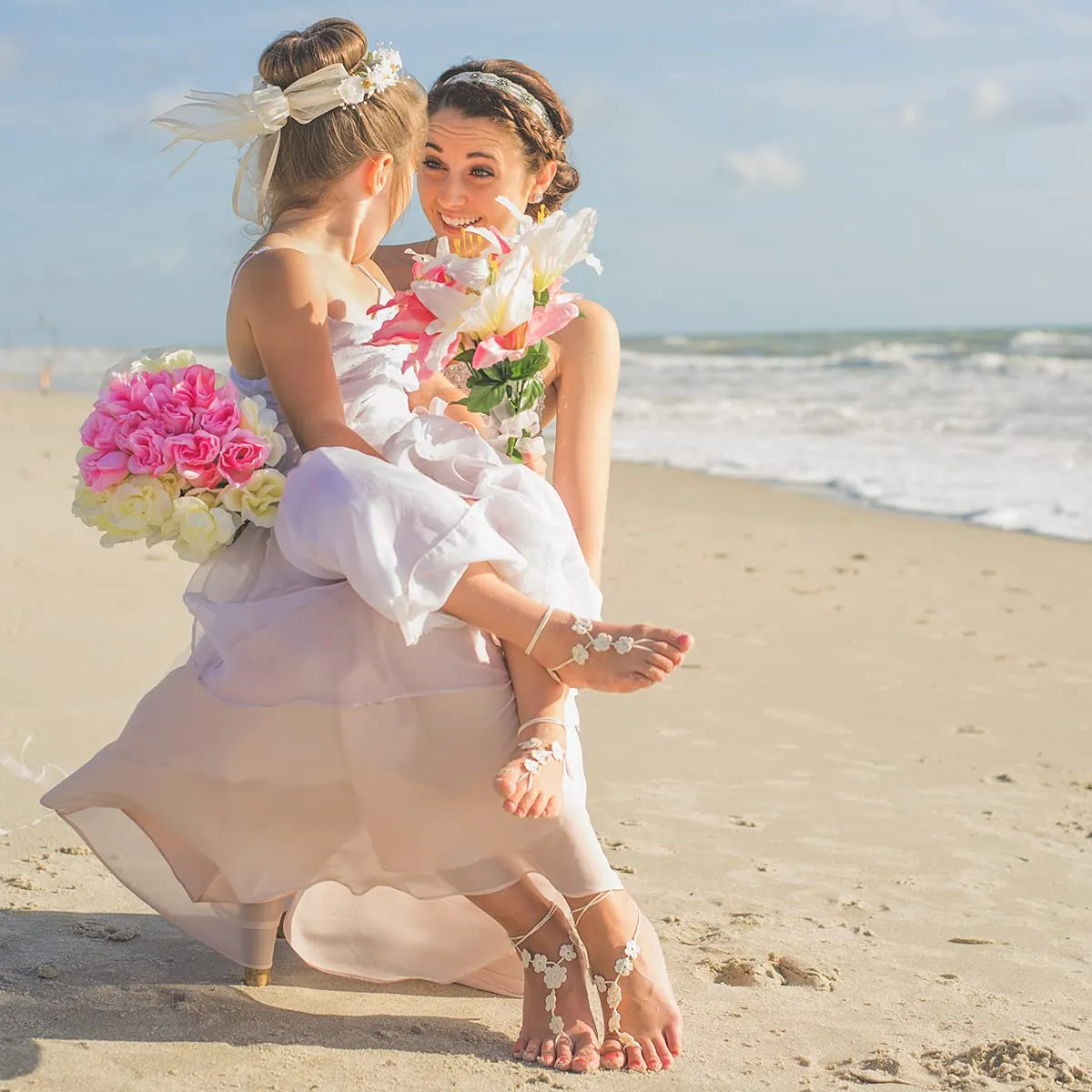 Hand Crochet Flower Barefoot Sandals, Boho Beach Wedding Shoes, Flower Girl Foot Jewelry, Flower Girl Gift, Boho Beach Shoes, Mommy and Me Beach Outfit (White, XS Kid size 11-2)