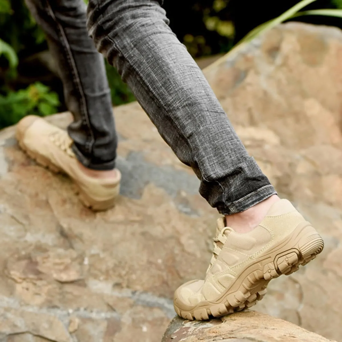 Hiking Shoes Mens Waterproof Mountain Trekking Shoes Men Breathable Walking Shoes Outdoor Sports Winter Boots