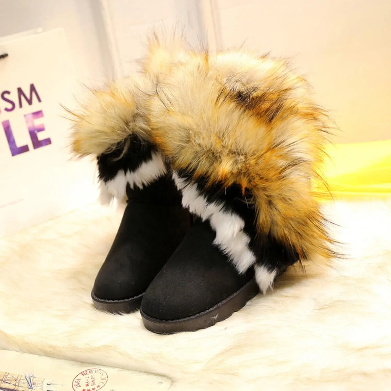 HINDOLA Warm Fur Boots for Women Winter Faux Fur Tassel Shoes Plush Snow Boots Ankle Booties Faux Suede Boots Anti Slip Outdoor Indoor Flat Shoes