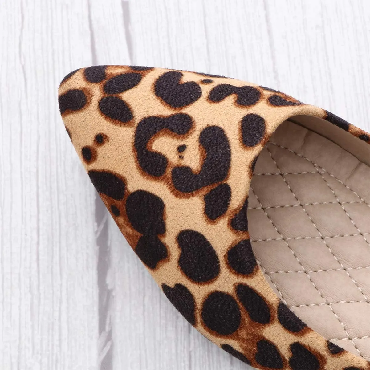 Leopard Print Ballet Flat Shoes Women Classic Pointed Low Heel Mules Comfortable Wedding Party Shoes