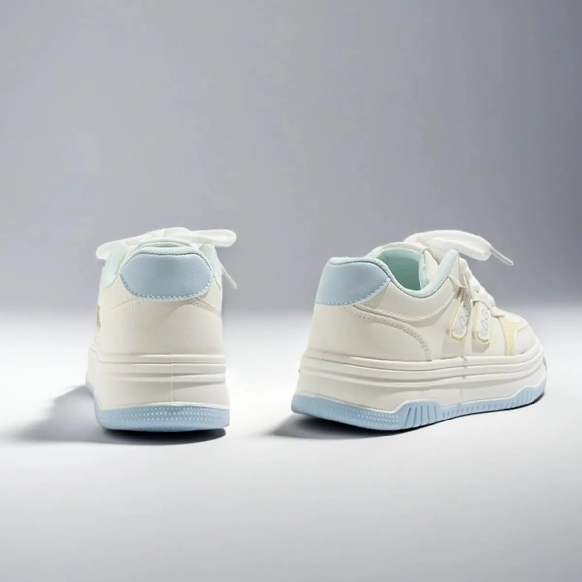 Love Heart Chunky Sneakers for Women Sweet Sporty Casual Y2k Platform White Walking Shoes All Season