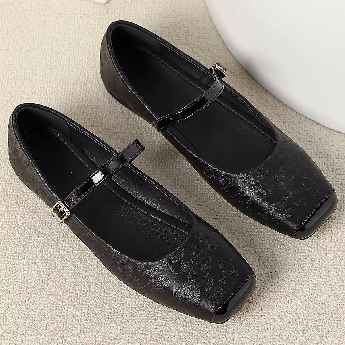 LUXINYU Mary Jane Shoes for Women Square Toe Ankle Straps Ballet Flat Shoes Floral Embroidered Chinese Shoes