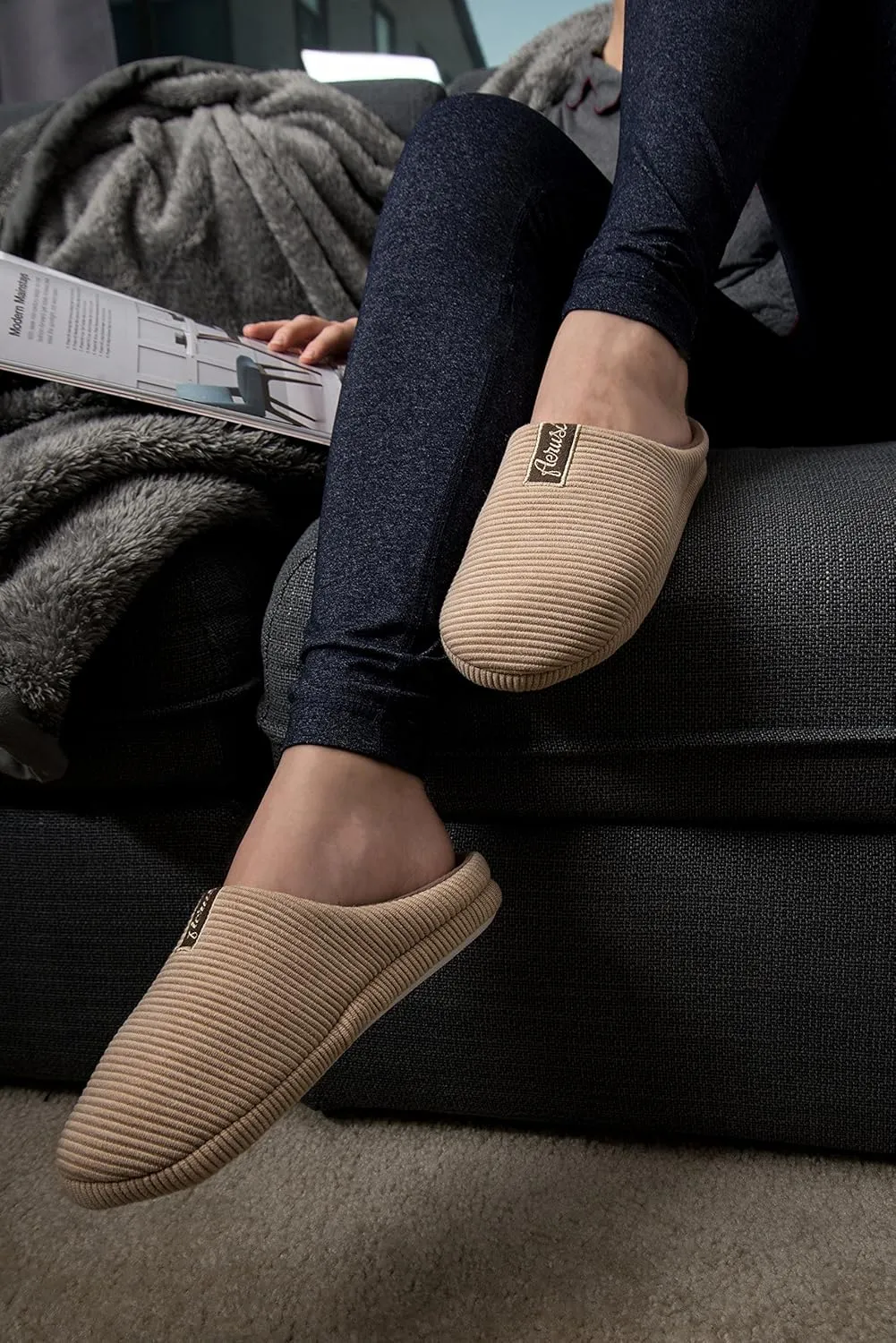 Luxurious Padded Slippers for Women, Stylish Design and Unique Pattern, Light Weight, Anti Skid Rubber Sole, Comfoy to Wear for Daily Use