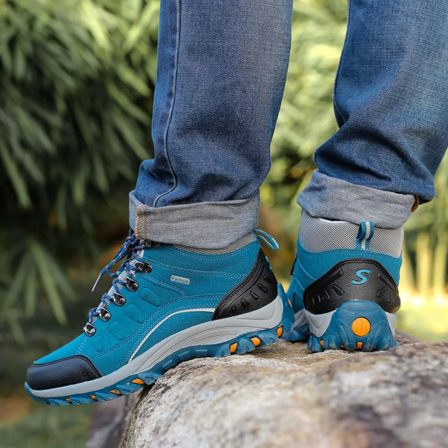 Mens And Womens Anti Slip And Wear Resistant Lace Up Hiking Boots Comfortable And Breathable Walking Boots Rubber Soles Scenic Spots Tourist Boots Couple Park Walking Boots Rock Climbing Boots
