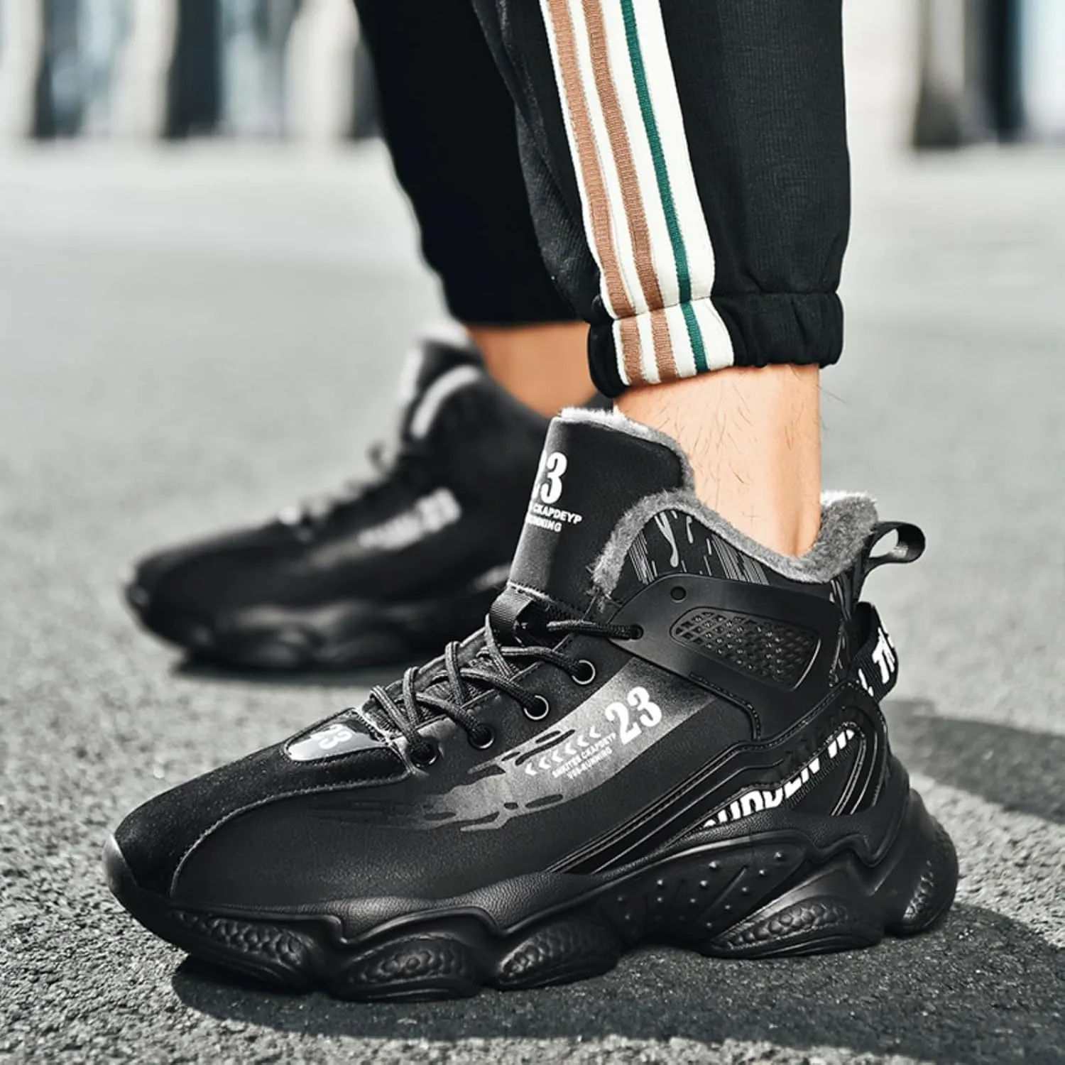 Mens Fashion Lace-Up Leather Fur Lining Platform Sneakers Mid Top Round Toe Non-Slip Chunky Casual Sport Shoes for Walking Workout Driving