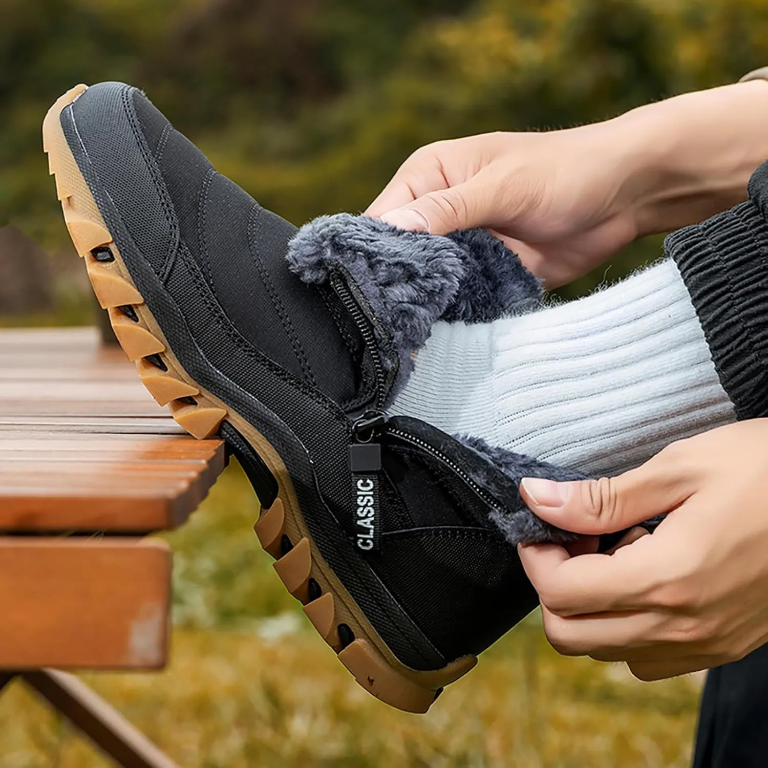Men's Snow Boots Lightweight Waterproof Winter Boots Fur Lined Anti-slip Cold Weather Shoes Winter Trekking Warm Ankle Boots