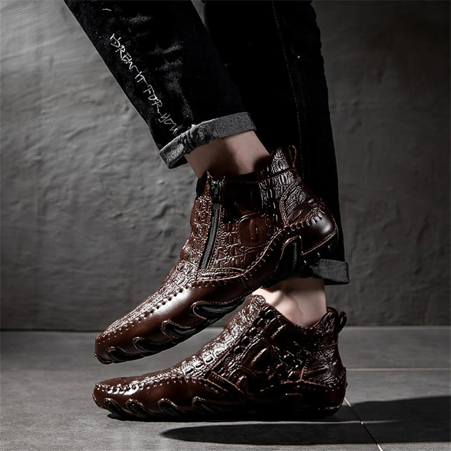 Mens Winter Chelsea Boots Side Zipper Ankle Dress Formal Boots Fashion Crocodile Pattern Outdoor Non-Slip High-Top Fur Lined Ankle Boots For Men