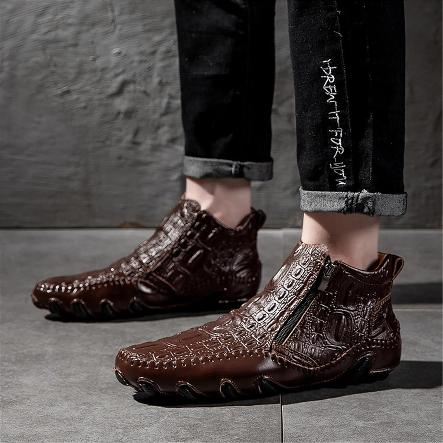 Mens Winter Chelsea Boots Side Zipper Ankle Dress Formal Boots Fashion Crocodile Pattern Outdoor Non-Slip High-Top Fur Lined Ankle Boots For Men