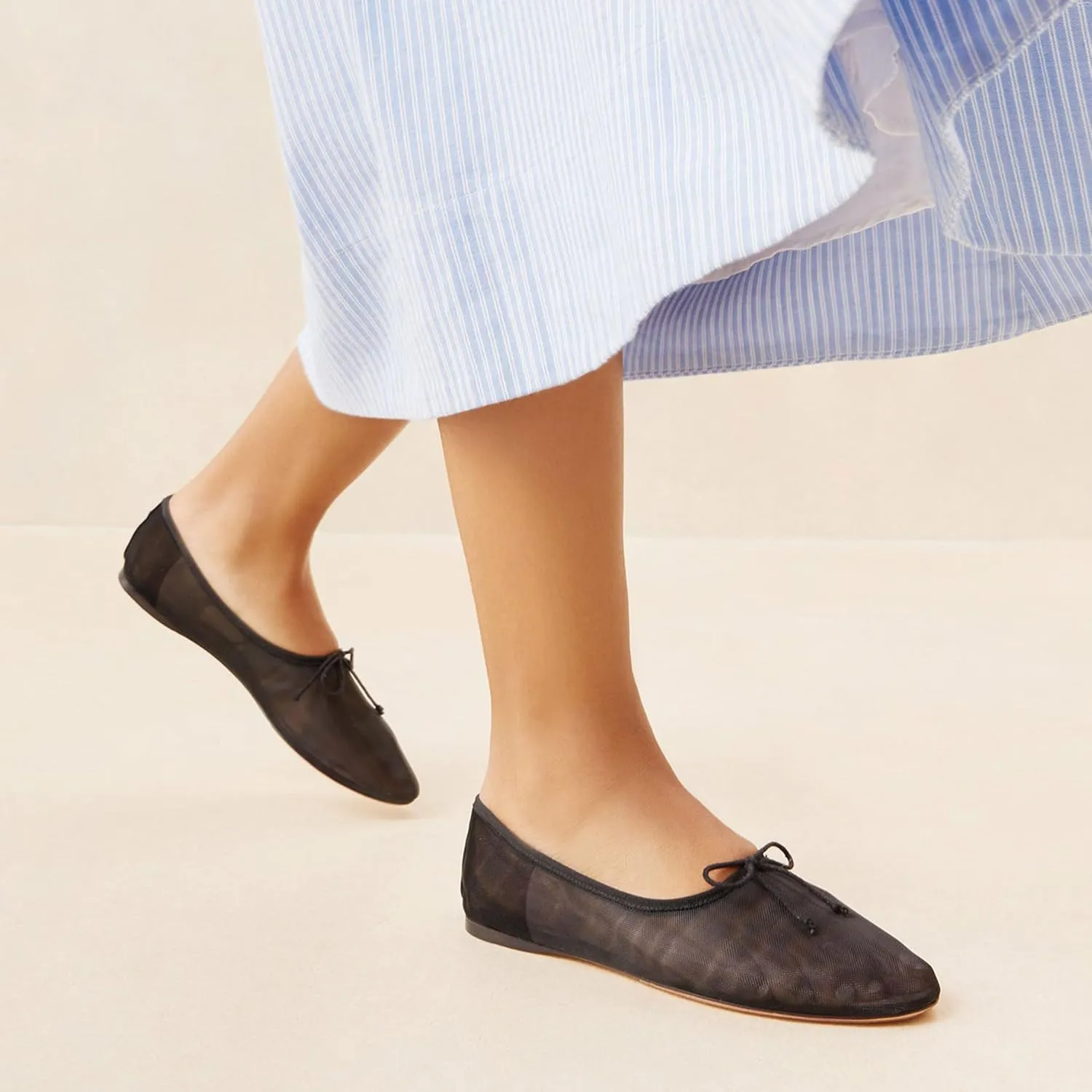 Mesh Ballet Flats for Women Elegant Bows Round Head Design Comfortable and Breathable Shoes Perfect for Weddings