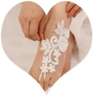 Sither Foot Lace for Beach Wedding Barefoot Sandals White Lace Anklet for Bride Barefoot Flower Lace for Women Foot Anklet Jewelry On Summer Beach Gift for Her