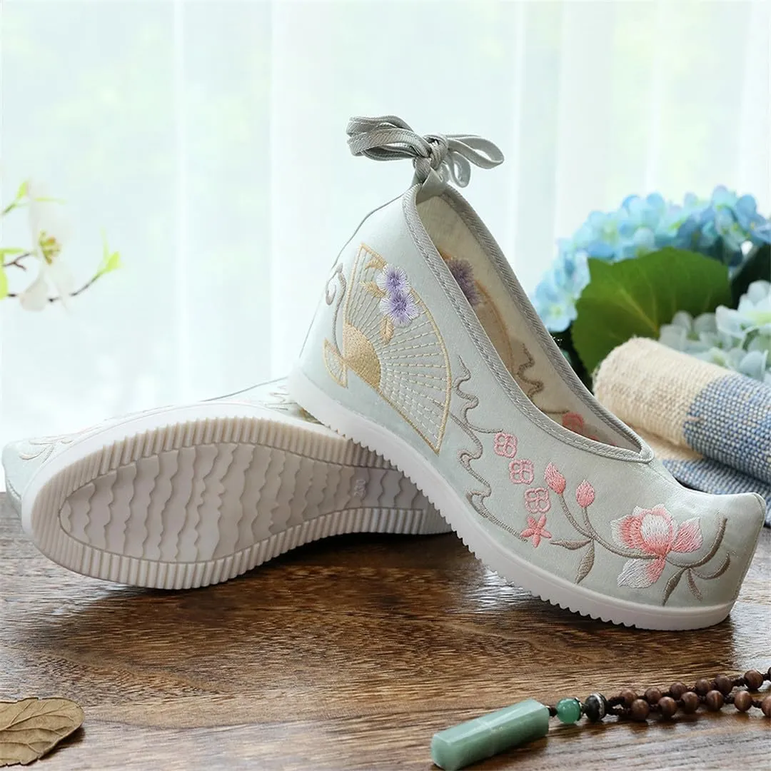 Vintage Chinese Style Women Flock Cotton Fabric Pointy Hanfu Shoes Hidden Platforms Elegant Embroidered Sneakers