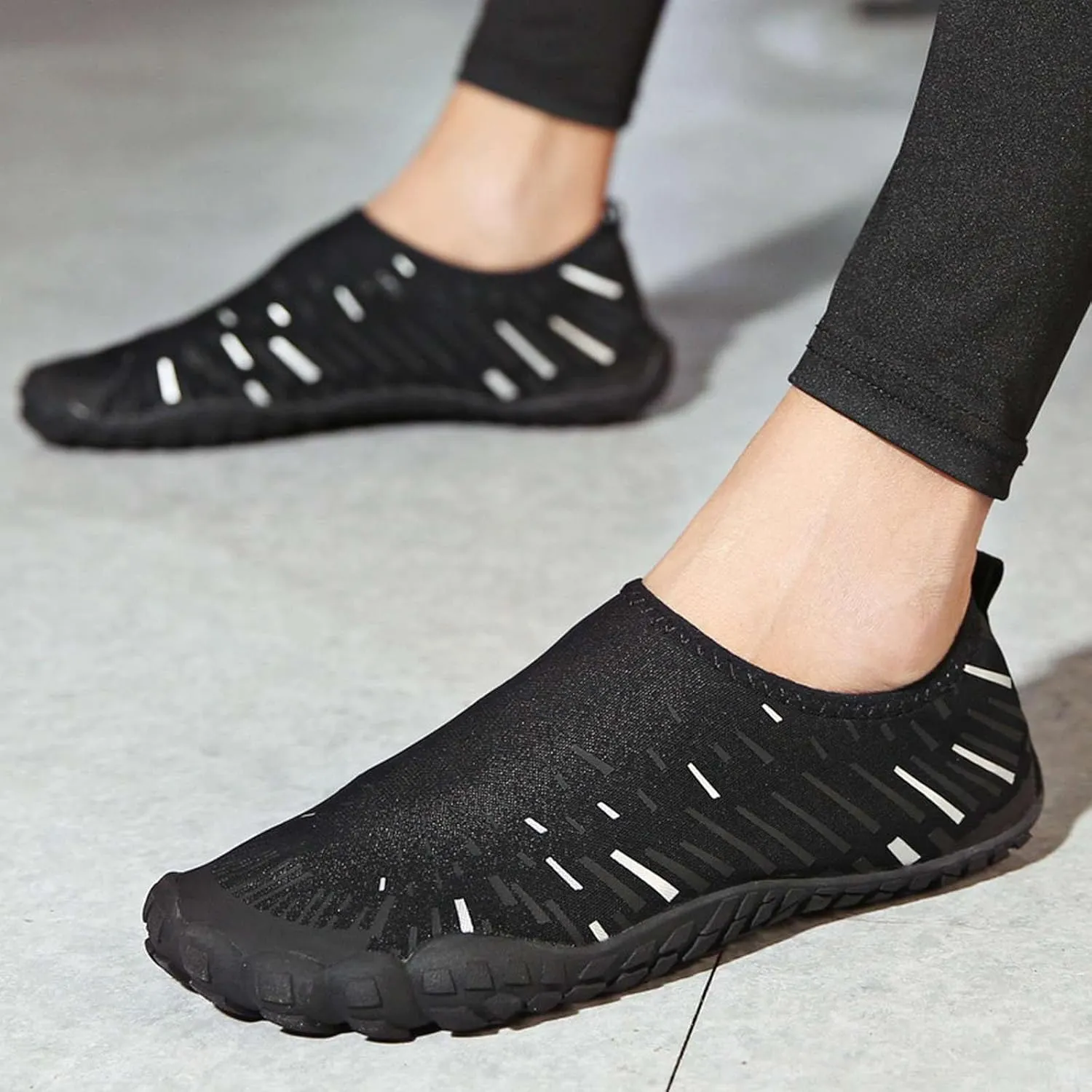 Water Shoes for Aqua Sports Quick Dry Barefoot Women Men Beach Swim Pool Surf Yoga Hiking Kayaking Lightweight Non Slip Outdoor