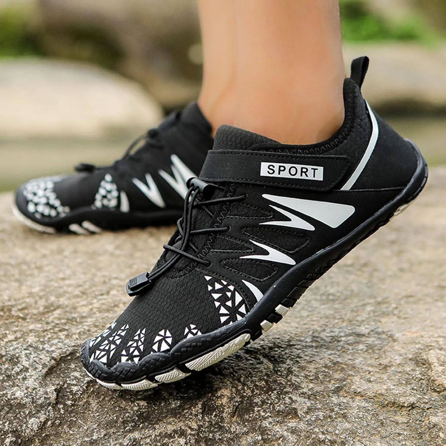 Water Shoes Men Wide Feet Non Slip Casual Arch Support Womens Barefoot Water Shoes Mens Wide Water Shoes Quick Dry Water Sports Barefoot Shoes Aqua Socks for Swim Beach Pool Surf Yoga