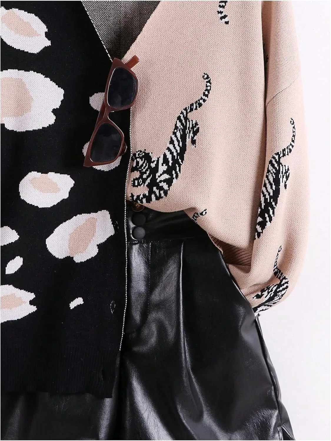 WDIRARA Women's Leopard Tiger Print Cardigan V Neck Long Sleeve Color Block Button Down Sweater Outwear