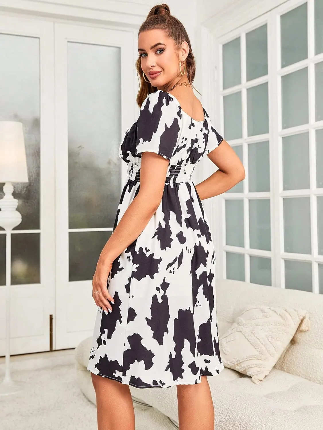 WDIRARA Women's Square Neck Cow Print Smocked Short Sleeve A Line Flowy Dress