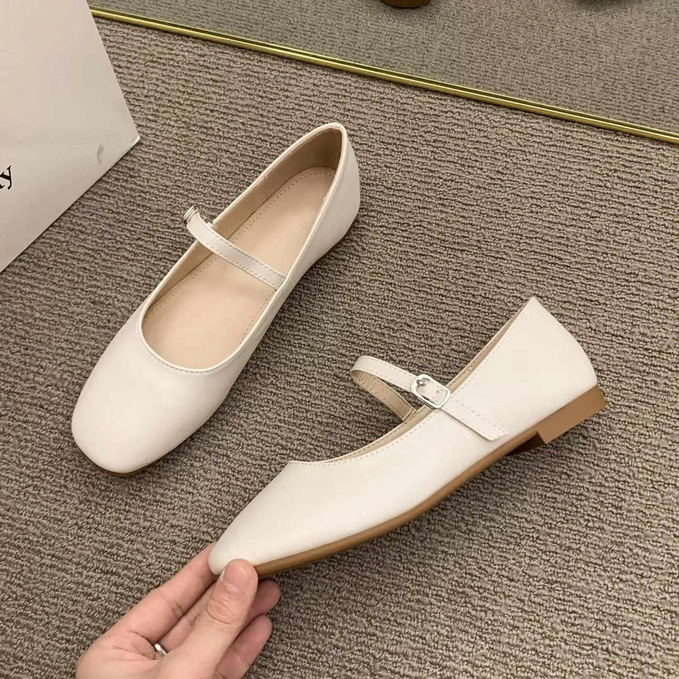 WENJIAZHIZHI Women's Round Toe Mary Janes Cute Bow Ballet Flats Elegant Low-Heel Girls Dress Shoes Wedding Slip-ons