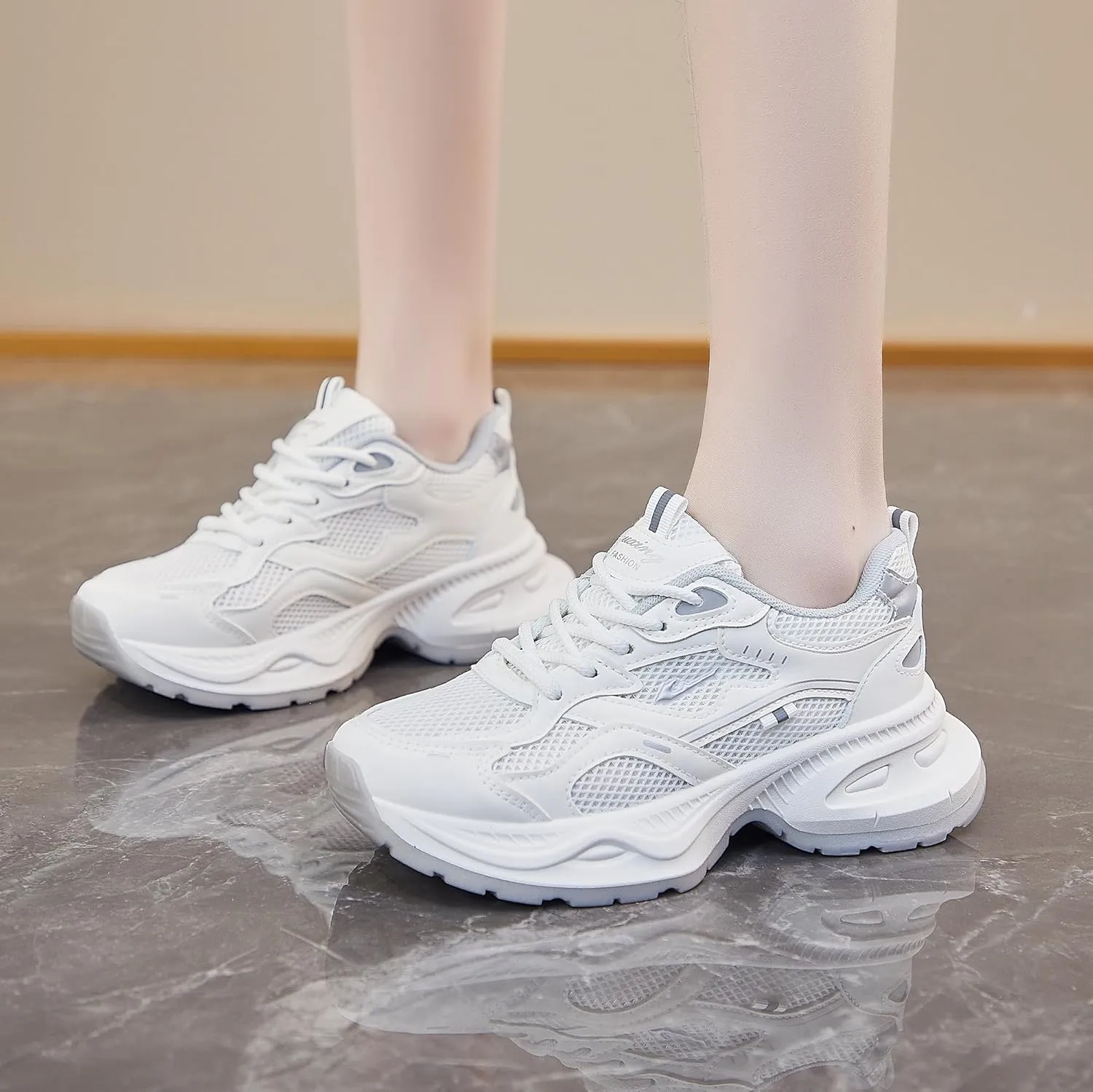 Women's Fashion Chunky Sneakers Breathable Mesh Platform Sneakers Retro Lace-Up Casual Tennis Shoes