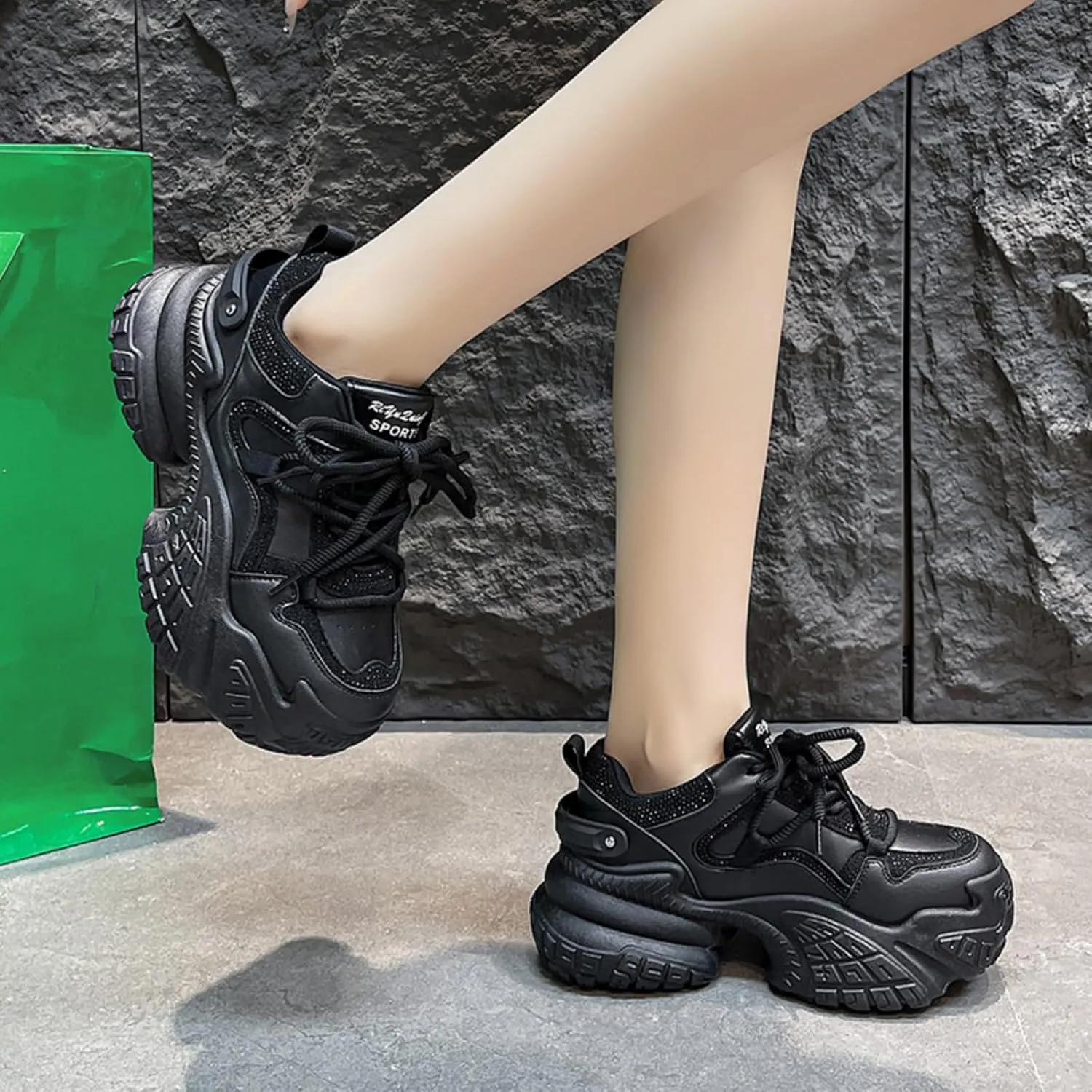 Womens Fashion Lace-Up Leather Platform Sneakers Round Toe Non-Slip Chunky Casual Sport Shoes for Walking Workout Driving Women's Fashion Sneakers