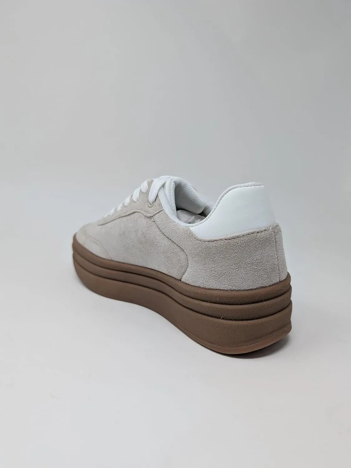 Women's Low Top Chunky Platform Sole Lace Up Sneakers