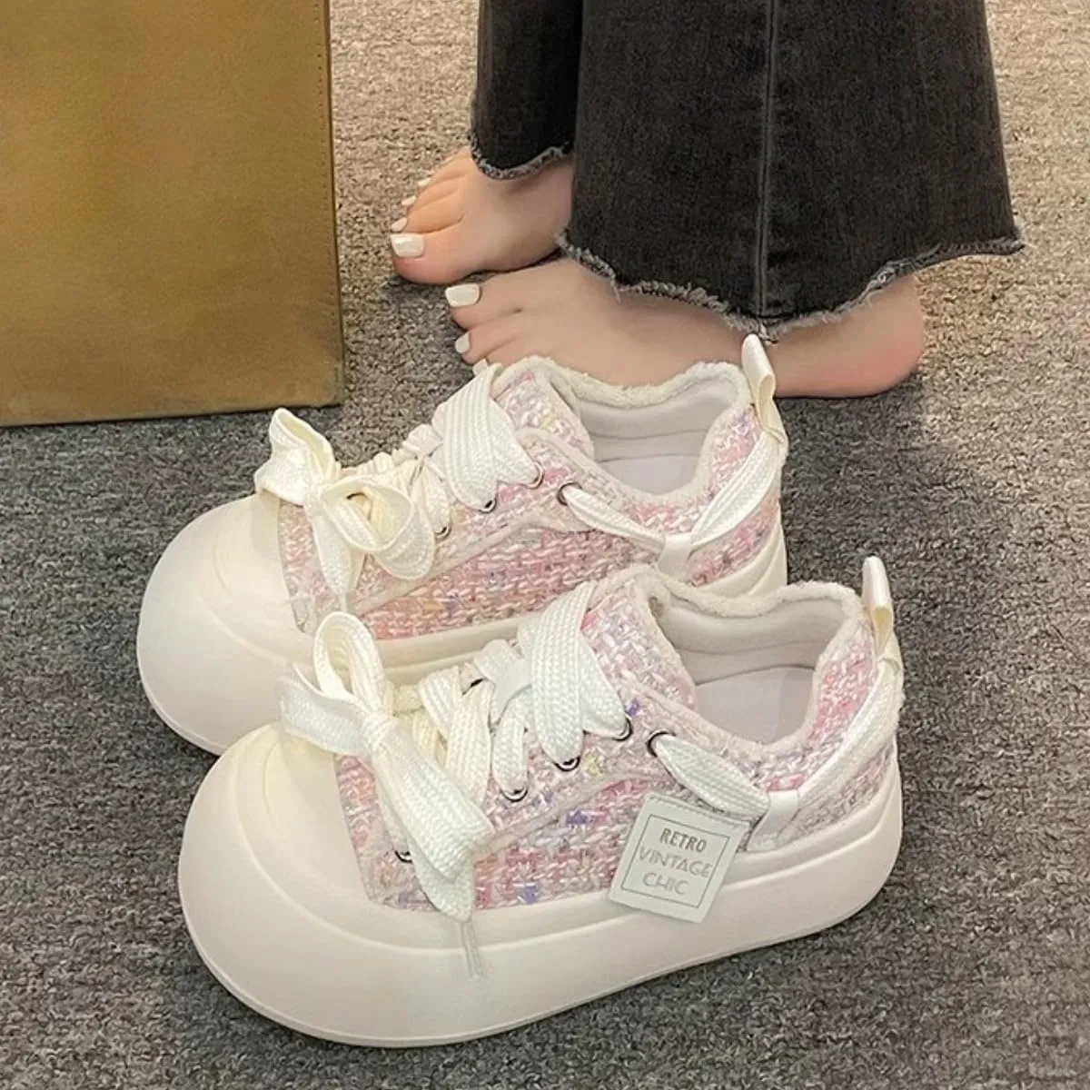 Women's Slip-On Chunky Platform Walking Sneakers Parisian Elegance Soft Sole Upper Round-Toe Lace-Up All-Season