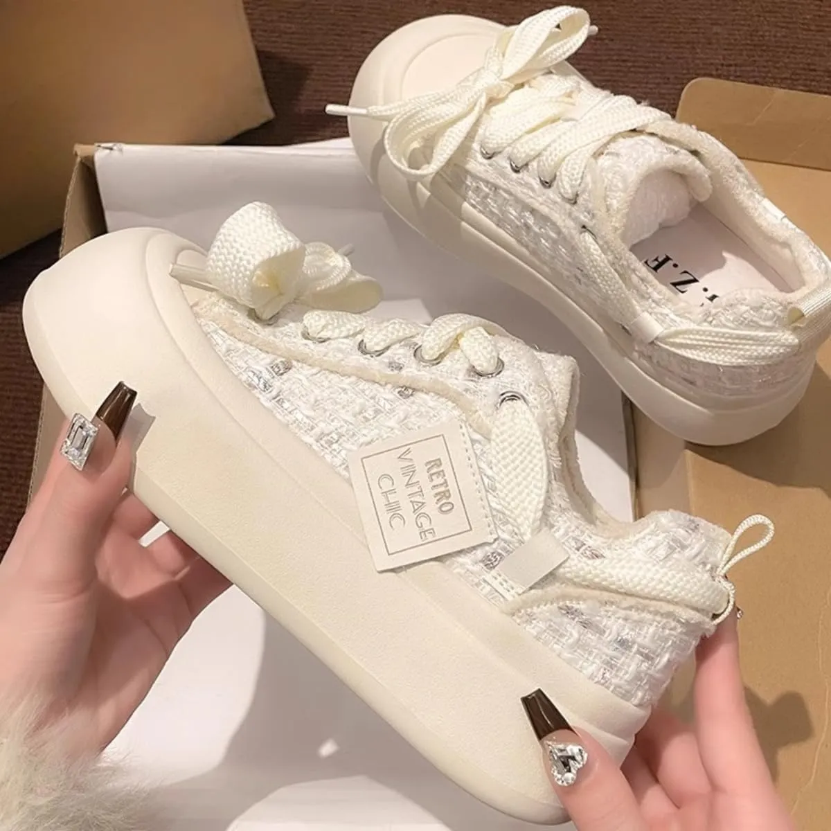 Women's Slip-On Chunky Platform Walking Sneakers Parisian Elegance Soft Sole Upper Round-Toe Lace-Up All-Season