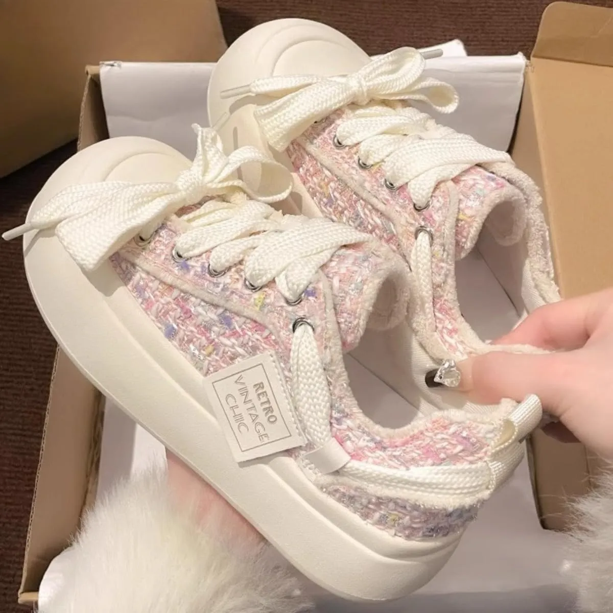 Women's Slip-On Chunky Platform Walking Sneakers Parisian Elegance Soft Sole Upper Round-Toe Lace-Up All-Season