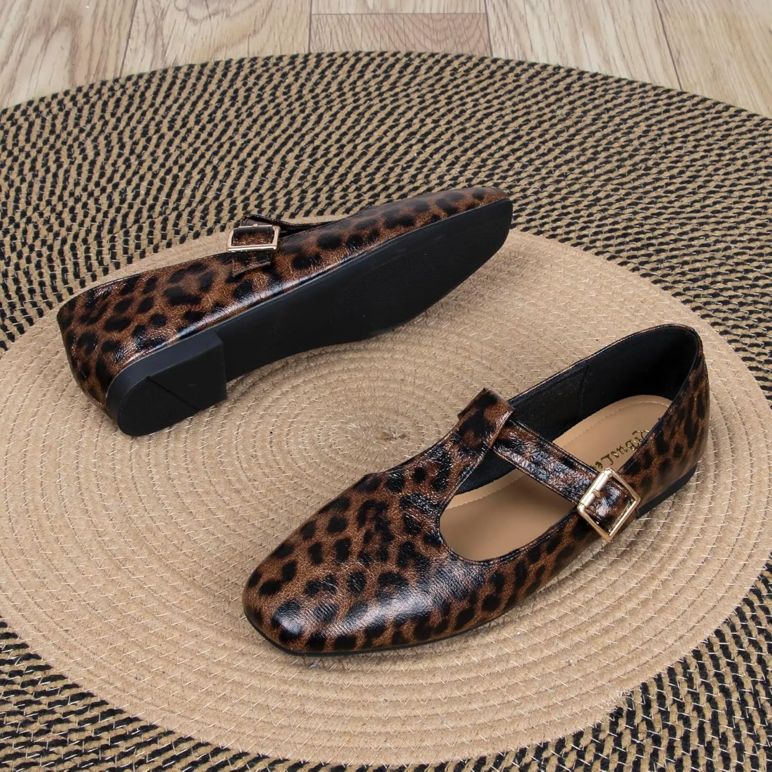 Women's Slip On T-Strap Mary Jane Flats Low Chunky Heel Comfy PU Round Toe Flat Shoes for Women Work Dressy Closed Toe Adjustable Strap Ballet Flats
