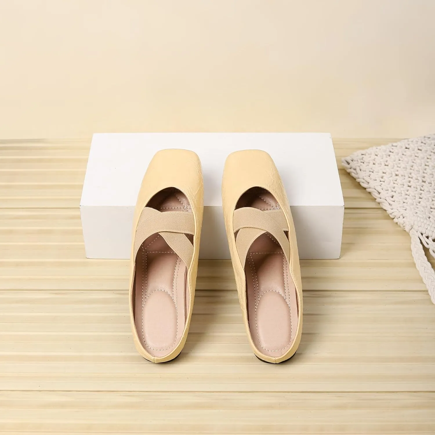Women's Square Toe Cross Elastic Ties Flat Mules Retro Leather Closed Toe Comfortable Memory Foam Mary Jane Flats Slip On Work Casual Walking Shoes Slippers