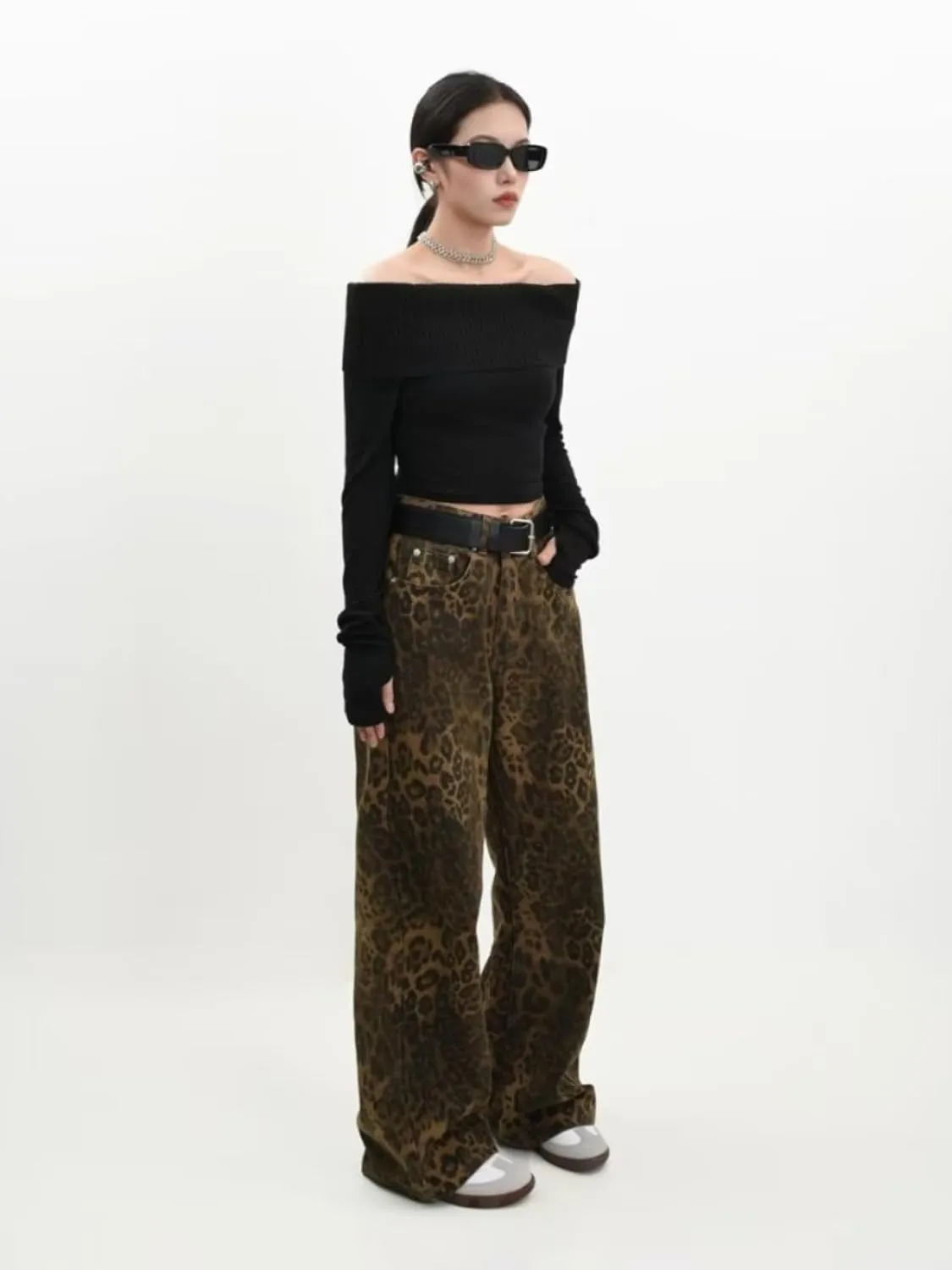 Y2K Leopard Jeans for Women and Men - Baggy Unisex Cheetah Print Straight Leg Denim with Pockets, Casual Streetwear